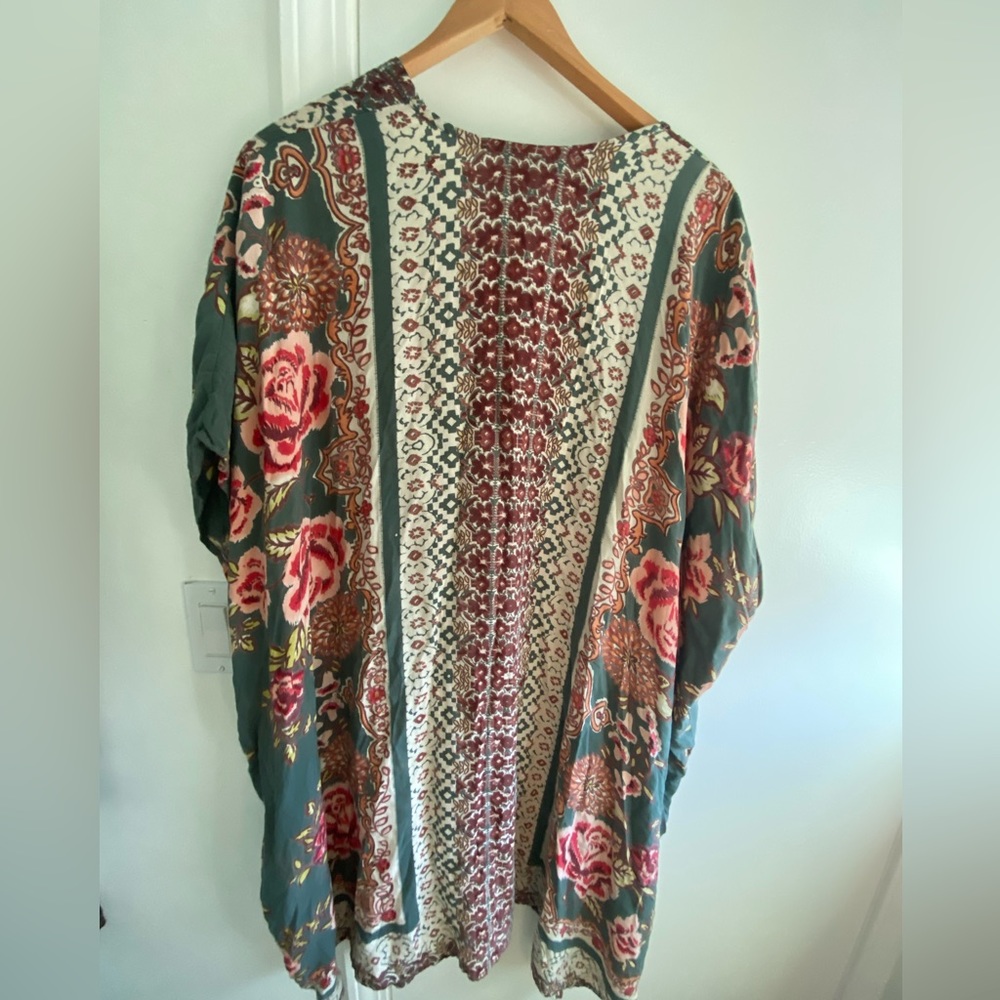KIMONO - Picture 2 of 5
